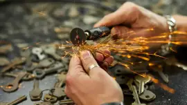 Car key replacement service in Gallery